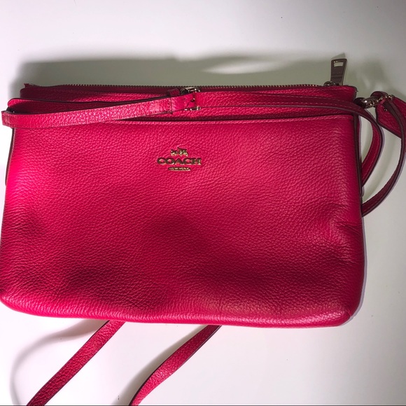 Coach Handbags - Coach shoulder bag